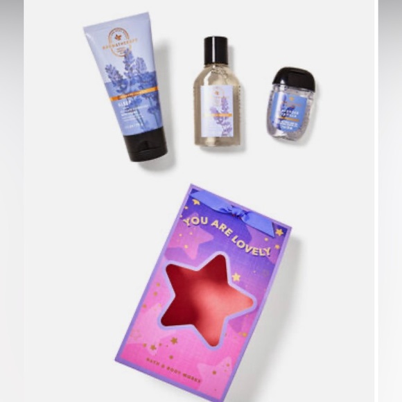 Bath and body works lavender mini gift - Picture 2 of 2
